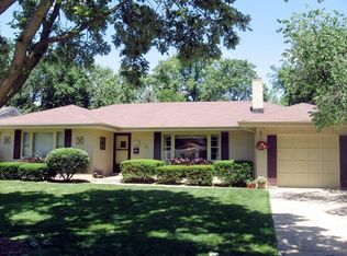 110 W Washington Blvd, Lombard, IL 60148