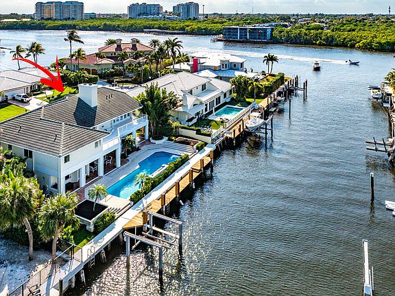 2nd image of 11 Inlet Cay Drive