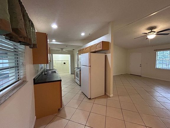 4th image of 6606 Winding Oak Dr