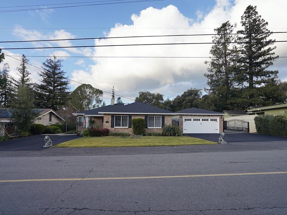 1st image of 5441 Greenside Dr