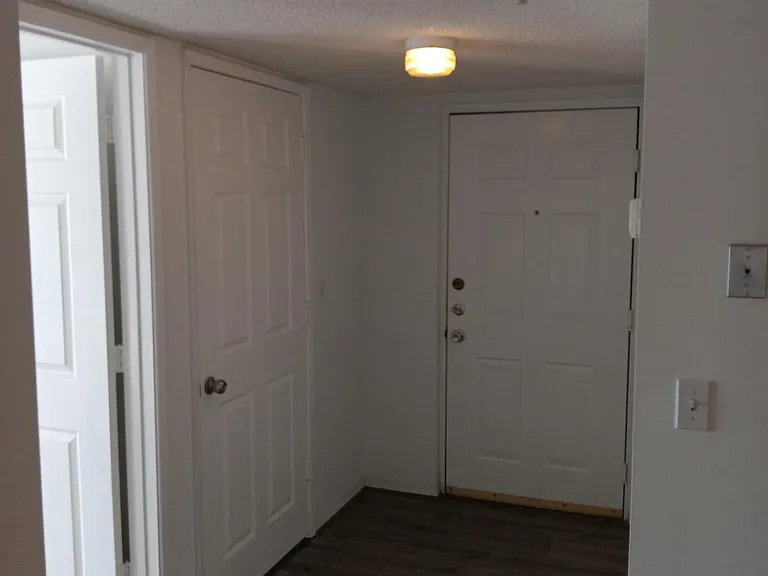 1640 N 42nd Cir #204 — Photo 12