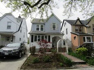 8922 216th St, Queens Village, NY 11427