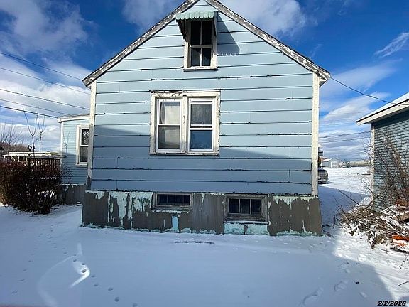 3rd image of 82 Franklin Street