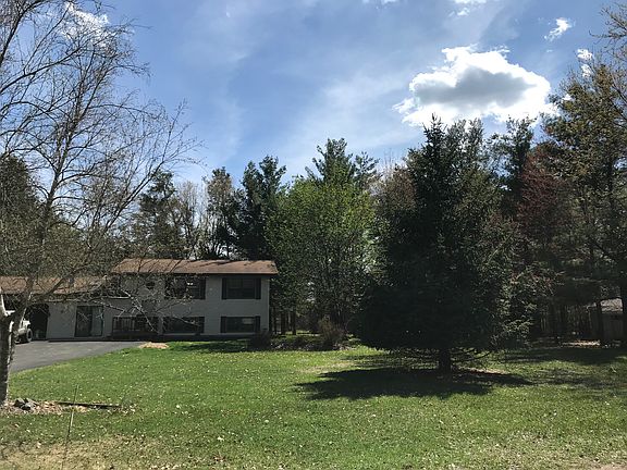 2nd image of 1133 Ivanhoe Ct