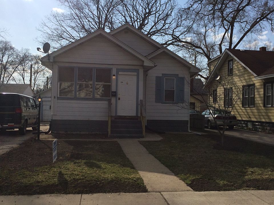 1st image of 928 N Linden Ave