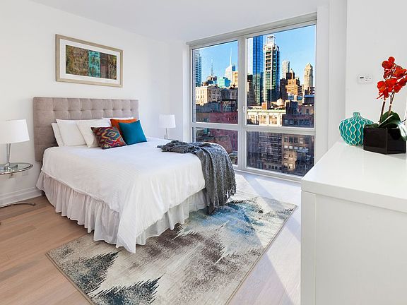 5th image of 39-45 E 29th St #17A