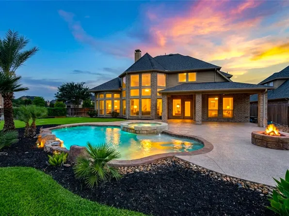 27821 Pinpoint Crossing Dr, Katy, TX 77494