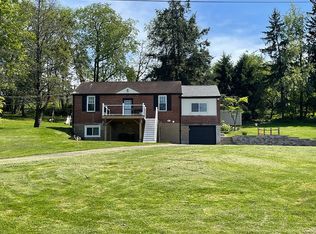 5541 Claytonia Dr, Bethel Park, PA 15102