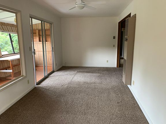 3rd image of 2714 Montrose Pl #B