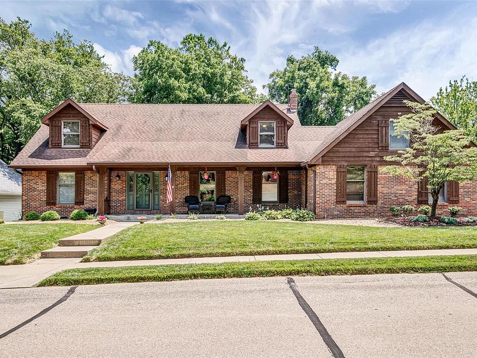 2nd image of 1140 Black Forest Dr