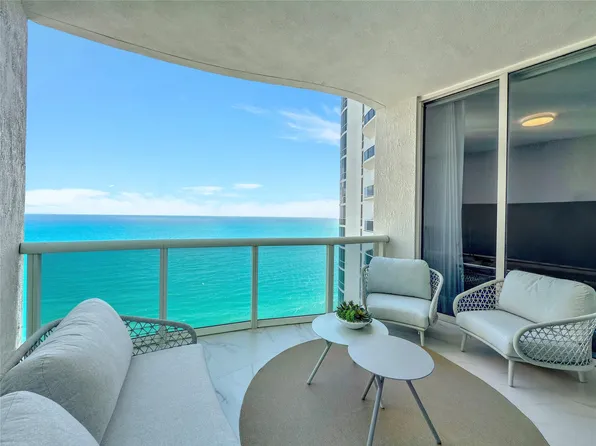 16001 Collins Avenue #3004, Sunny Isles Beach, FL 33160