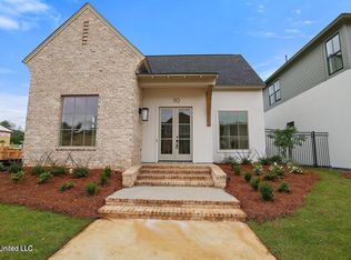 110 Water St, Madison, MS 39110