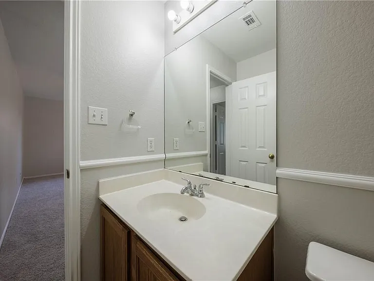 2905 Rainy River Dr — Photo 31