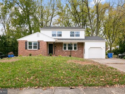 17 Farmhouse Ln Cherry Hill Nj 08002 Zillow