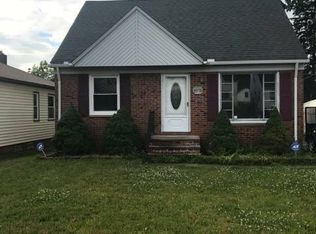 6610 Ridgewood Ave, Parma, OH 44129