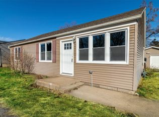 2713 County Line Rd, Portage, IN 46368