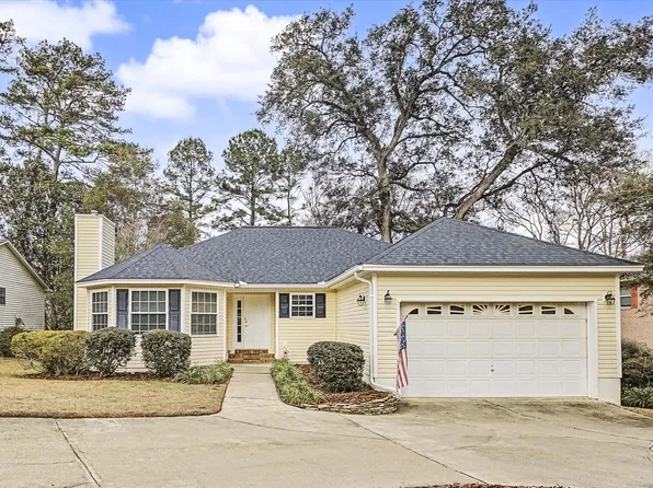 3884 Paddrick Dr, Tallahassee, FL 32309