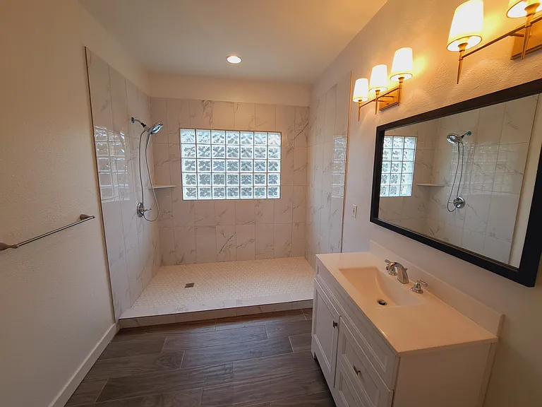 21604 Boggy Ford Rd — Photo 16