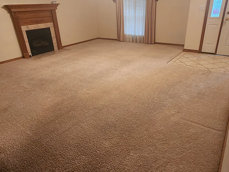 1848 Crestview Cir — Photo 4