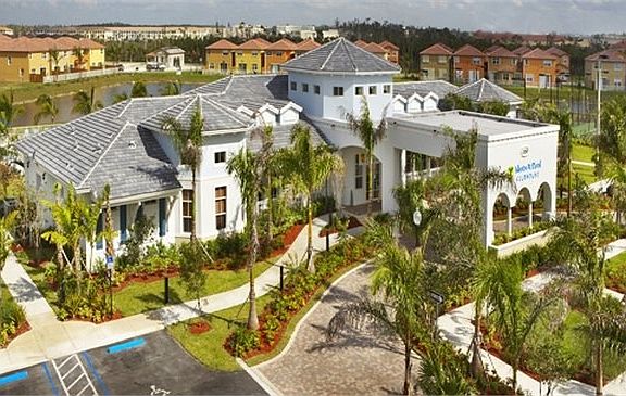 Islands at Doral Clubhouse