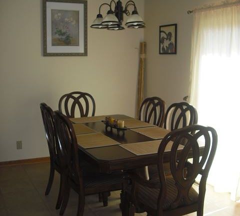 3rd image of 3000 Meadowvale Dr