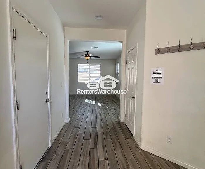 386 Espressivo St — Photo 3