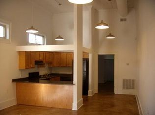 5900 Laurel St, New Orleans, LA 70115