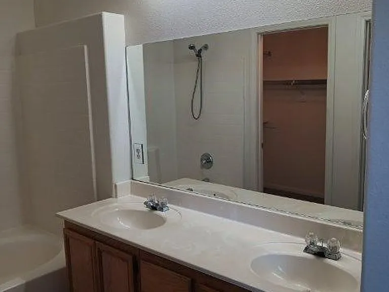 5205 Blooming Mesa Ct — Photo 10