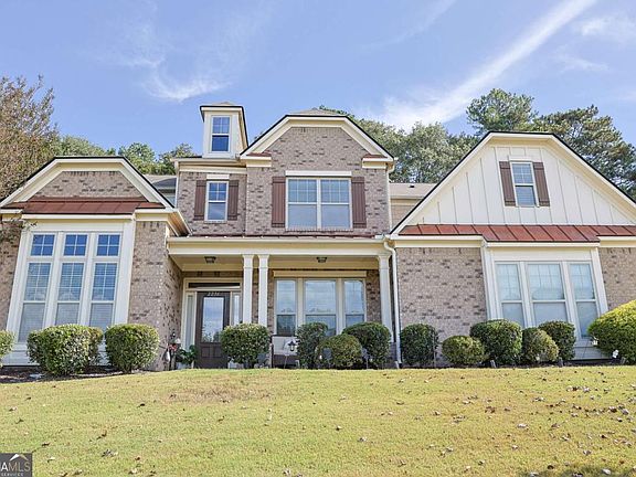 2nd image of 2236 Caledonia Dr
