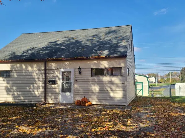 525 E 3rd St, Waverly, OH 45690