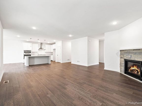 5th image of 114 Costekin Ct #8-1