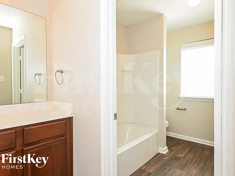 14281 Bridgeview Ln — Photo 13