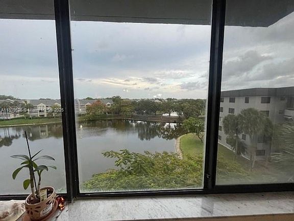 2nd image of 8020 Hampton Blvd APT 501