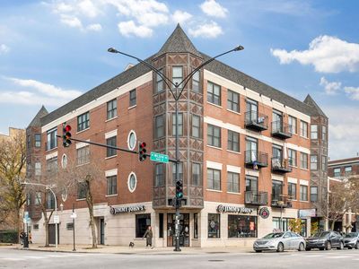 (Undisclosed Address), Chicago, IL, 60640