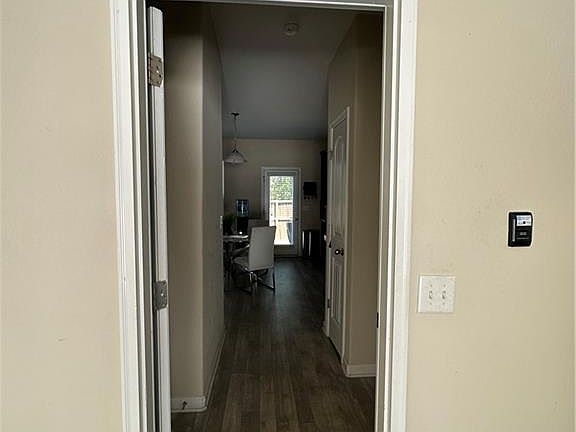 3rd image of 2525 Quincy Loop
