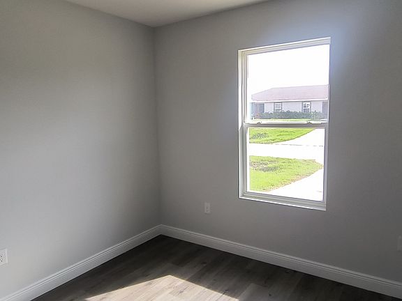 3rd image of 11226 Kimberly Ave #1
