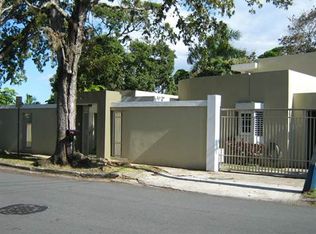 2 Calle Flamboyan, Guaynabo, PR 00966