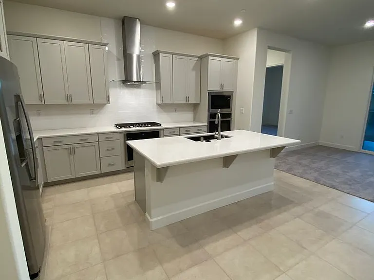 4989 Gold Rush Dr — Photo 5