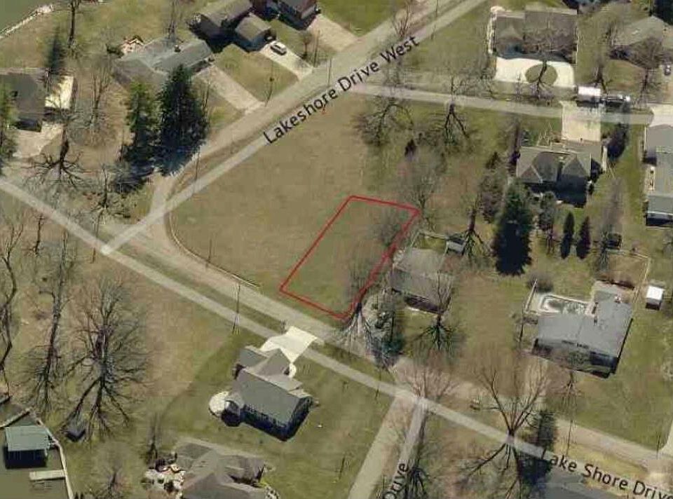 2nd image of 0 Lakeshore Dr W
