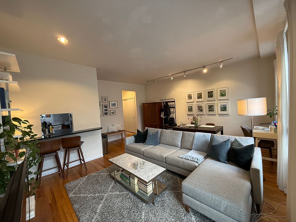 1st image of 214 E 11th St APT 3B