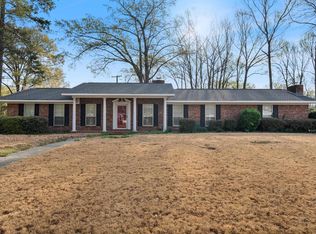 10 Deerwood Dr, Conway, AR 72034