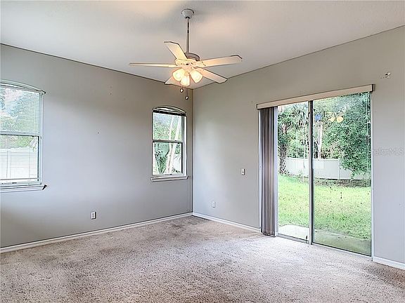 5th image of 624 Copper Beech Blvd