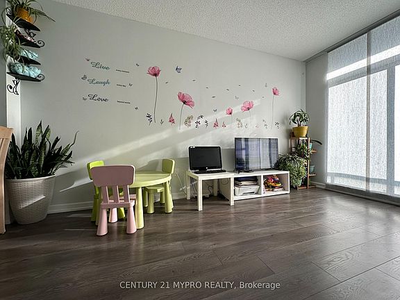 4th image of 62 Forest Manor Rd #411