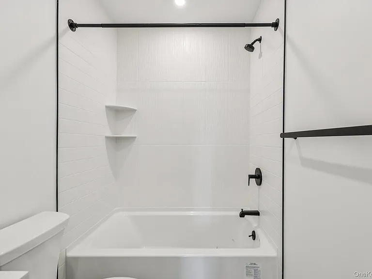 325 Manville #201 — Photo 21