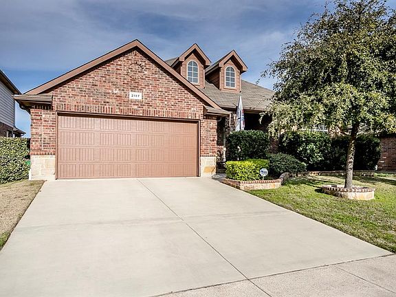 3rd image of 2117 Ravens Nest Dr