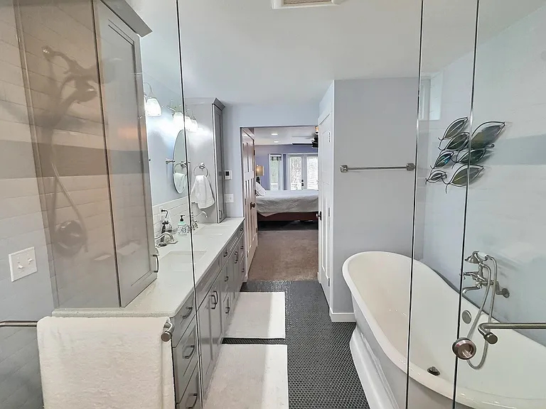 4520 John Luhr Rd NE — Photo 13