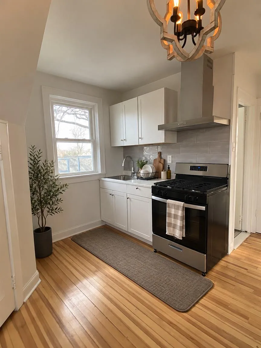 1 bed, 1.0 bath, 650 sqft, $2,550 — Photo 3