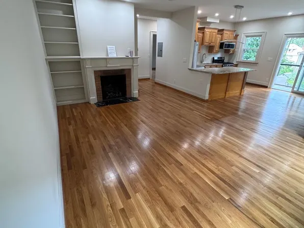 Amherst Woods Apartments