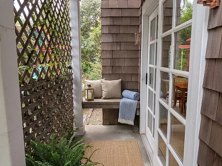 2020 Francisco St — Photo 12