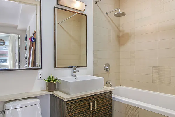 Rented by Compass | media 29